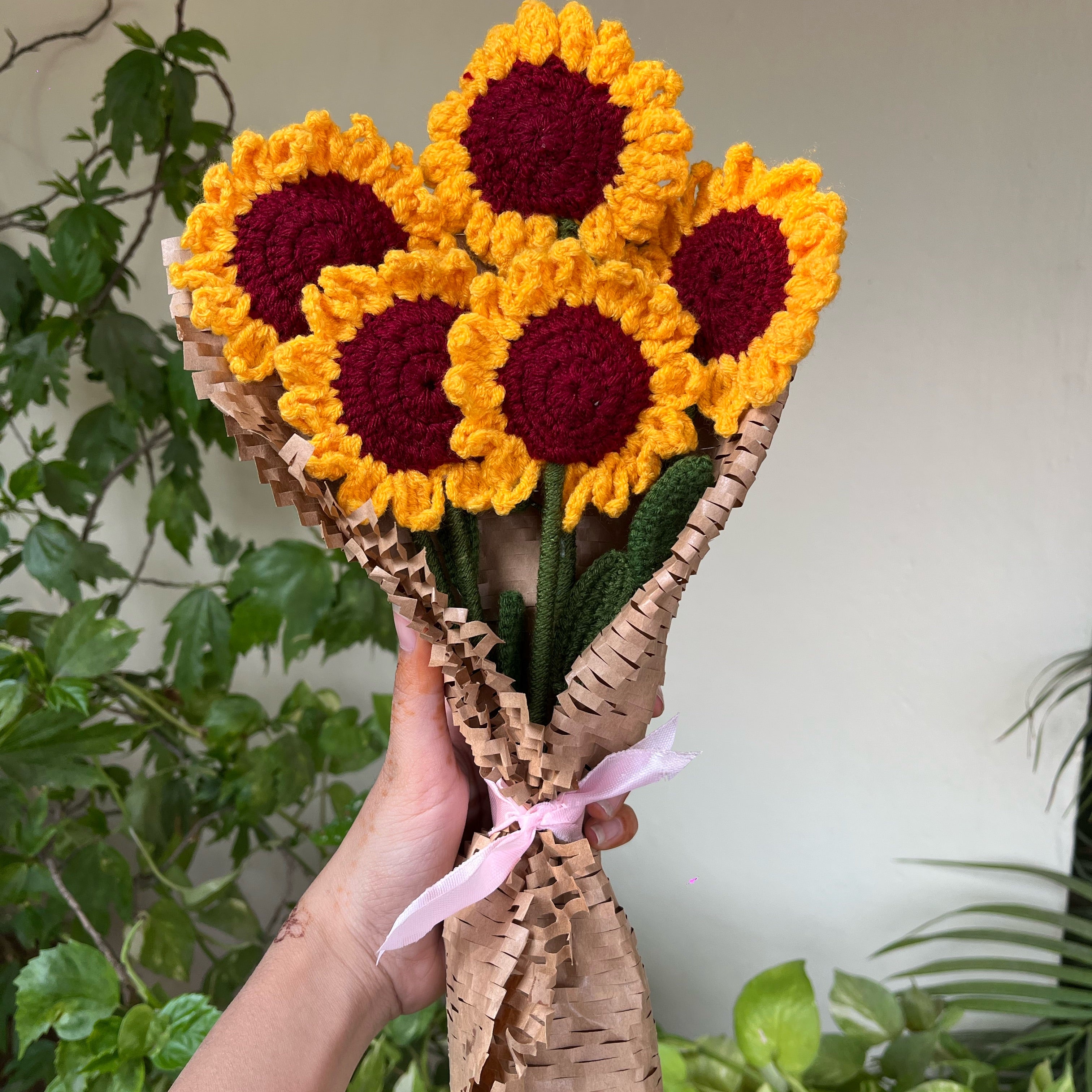 5 sunflowers bouquet